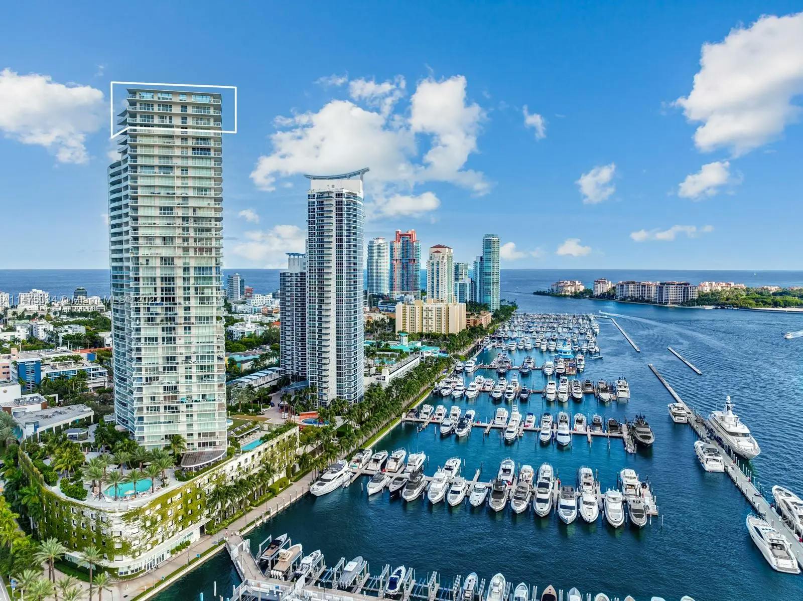 Building Refinancing, Miami image
